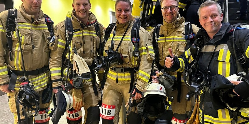 FW-OLL: Feuerwehr-Power beim Blaulichtlauf im Klimahaus in Bremerhaven - Foto: presseportal.de
