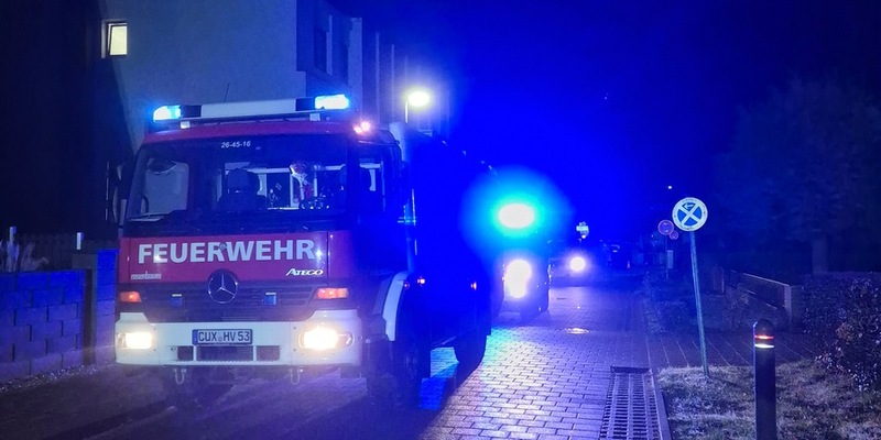 FFW Schiffdorf: Vermeintlicher Gasgeruch löst Großeinsatz aus - Foto: presseportal.de