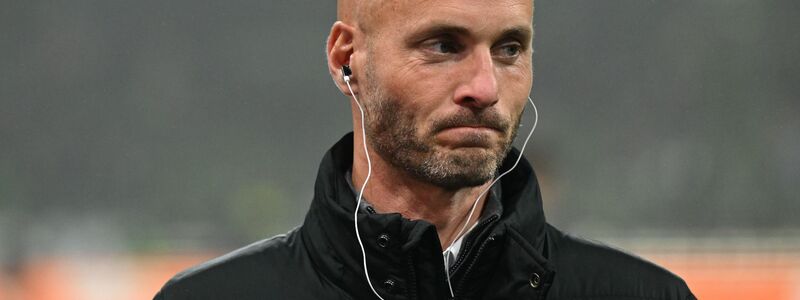 Nicht mehr Trainer in Wolfsburg: Der Niederländer Paul Simonis. - Foto: Carmen Jaspersen/dpa