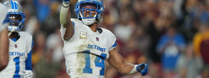 Amon-Ra St. Brown bejubelte seinen Touchdown mit einem Gruß an US-Präsident Donald Trump, der sich das Spiel vor Ort anschaute. - Foto: Stephanie Scarbrough/AP/dpa