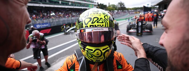 Eine Fahrt von Max Verstappen (l) für den Titel Weltmeister der Herzen.  - Foto: Ettore Chiereguini/AP/dpa