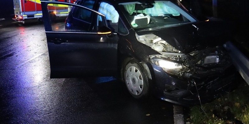 POL-HX: Zwei Verletzte nach Verkehrsunfall - Foto: presseportal.de