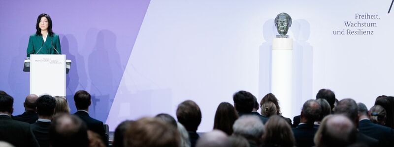 Die Ministerin ist seit Mai im Amt. - Foto: Carsten Koall/dpa