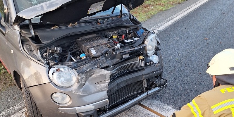 FW-Greven: Verkehrsunfall mit zwei schwerverletzten Personen. - Foto: presseportal.de