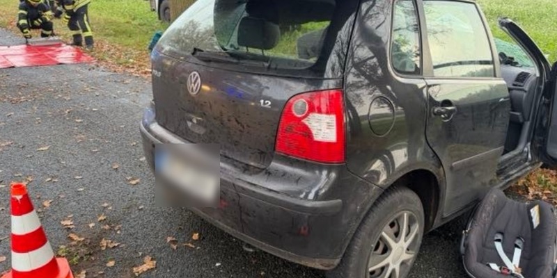 POL-ROW: ++ Schwerer Verkehrsunfall bei Süderwalsede: 27-jähriger Fahrer schwer verletzt ++ Unfallflucht in der Cohngasse: Polizei sucht Zeugen ++ - Foto: presseportal.de