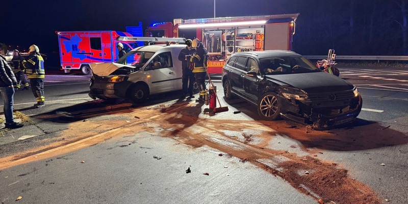 FW-EN: Feuerwehr auf Autobahn im Einsatz - Foto: presseportal.de