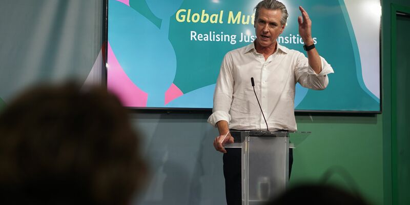 Der demokratische Politiker Gavin Newsom will Hoffnung auf der Weltklimakonferenz verbreiten. - Foto: Larissa Schwedes/dpa