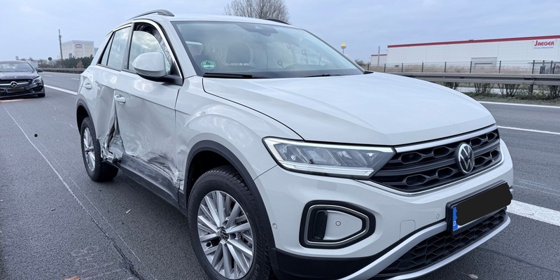 POL-HRO: Zwei leicht Verletzte bei Unfall auf der Autobahn - Foto: presseportal.de