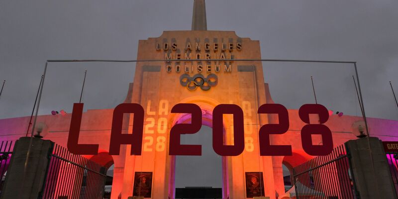 Schon am ersten Wettkampftag soll es im Los Angeles Memoral Coliseum bei den Frauen um Gold über 100 Meter gehen. (Archivfoto) - Foto: Richard Vogel/dpa