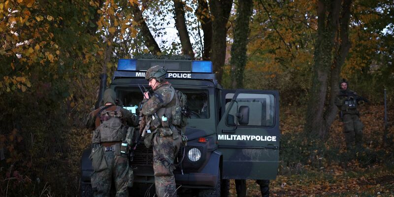 Bei der Übung «Marshal Power» hatten Bundeswehr und Polizei eigentlich zusammen trainieren sollen. (Archivbild) - Foto: Karl-Josef Hildenbrand/dpa