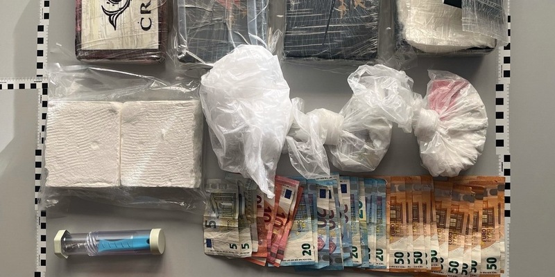 POL-K: 251112-2-K Mutmaßlicher Drogendealer nach Verkehrskontrolle festgenommen - 5 Kilo Kokain in Hoteltresor sichergestellt - Foto: presseportal.de