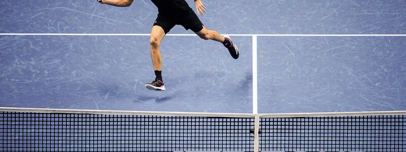 Ärgerte sich im Match gegen Sinner nicht nur über vergebene Breakbälle: Alexander Zverev - Foto: Marco Alpozzi/LaPresse/AP/dpa