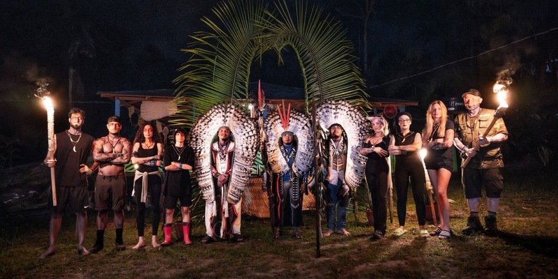 Werden Joey Kelly und Parshad Stammesmitglied der Shanenawa in Brasilien? Die Abenteuer-Doku Surviving Amazonas kommt 2026 auf Joyn - Foto: Joyn, presseportal.de