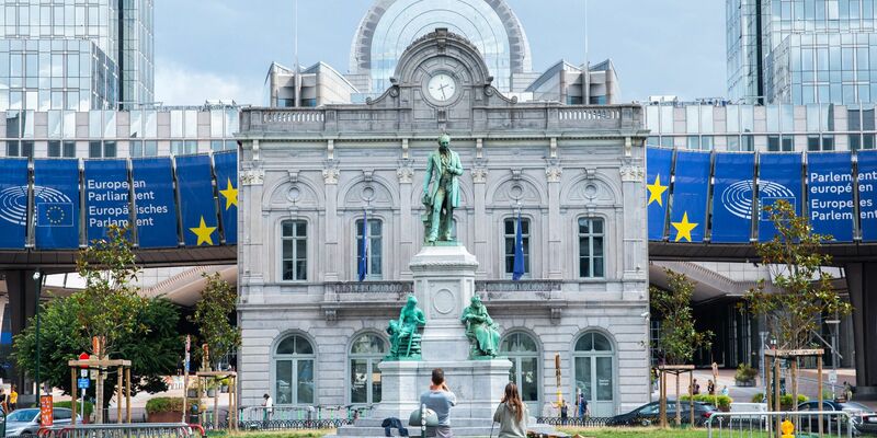 EU-Parlament für Abschwächung des Lieferkettengesetzes (Archivbild). - Foto: Alicia Windzio/dpa