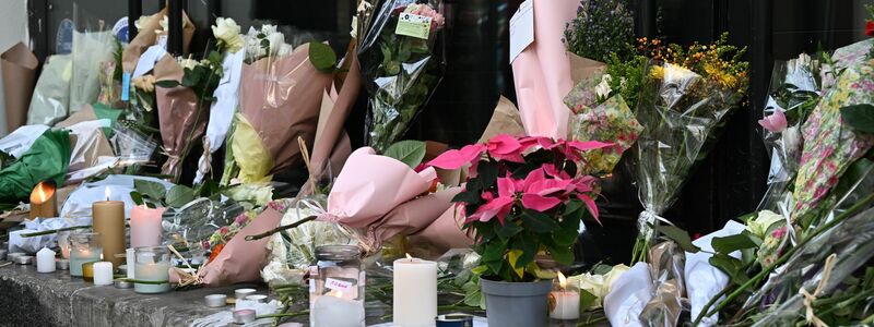 Mit zahlreichen Gedenkveranstaltung erinnert Frankreich an die Opfer der Terrorserie vor zehn Jahren. - Foto: Emma Da Silva/AP/dpa