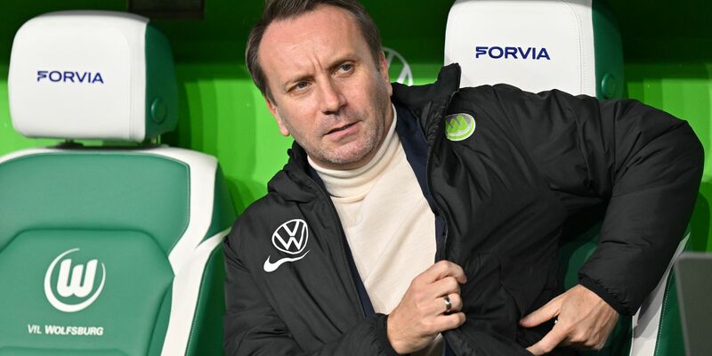 Sebastian Schindzielorz ist nicht mehr Sportdirektor des VfL Wolfsburg. (Archivfoto). - Foto: Swen Pförtner/dpa