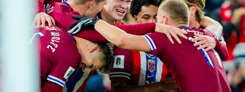 Alexander Sörloth brach Norwegens Bann in der zweiten Hälfte. - Foto: Fredrik Varfjell/NTB/dpa