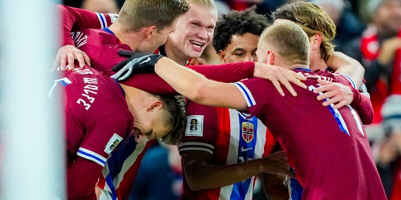 Alexander Sörloth brach Norwegens Bann in der zweiten Hälfte. - Foto: Fredrik Varfjell/NTB/dpa