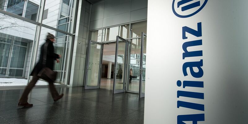 Die Allianz wird auch in diesem Jahr voraussichtlich ihre Gewinnerwartungen übertreffen. (Archiv) - Foto: Armin Weigel/dpa