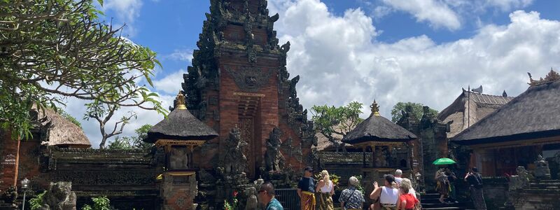Die Tempel Balis gelten bei Touristen aus aller Welt als Attraktion. - Foto: Carola Frentzen/Deutsche Presse-Agentur GmbH/dpa