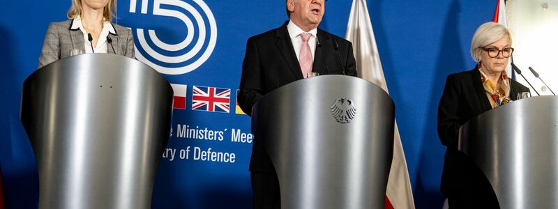 Der italienische Verteidigungsminister hält die Mission für einen «Witz». (Archivbild) - Foto: Fabian Sommer/dpa