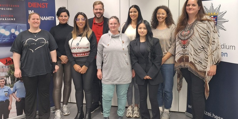 POL-DA: Südhessen: Neue Freiwillige Polizeihelferinnen und Polizeihelfer im Polizeipräsidium Südhessen ausgebildet - Foto: presseportal.de