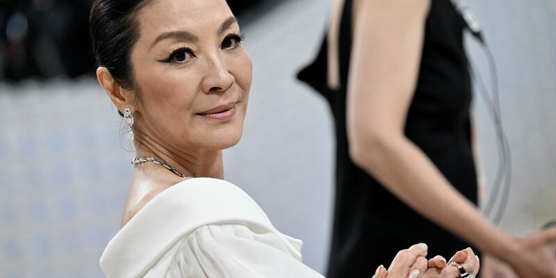 Die Berlinale ehrt Michelle Yeoh mit dem Goldenen Ehrenbären. (Archivbild) - Foto: Evan Agostini/Invision/AP/dpa