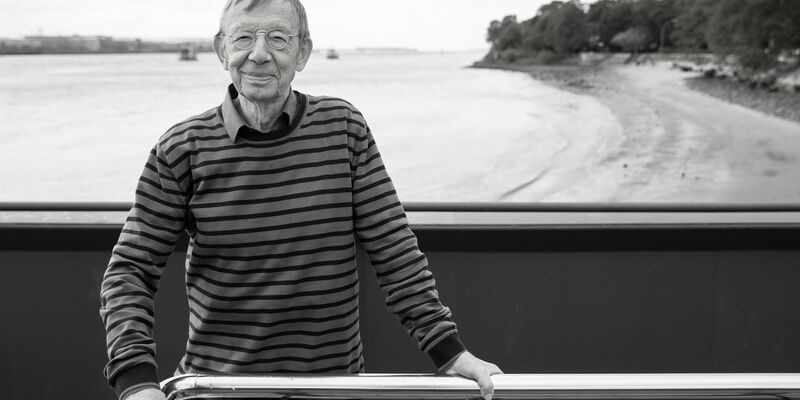 Der norddeutsche Filmemacher ist im Alter von 86 Jahren in Hamburg im Kreise seiner Familie gestorben. (Archivbild) - Foto: Ulrich Perrey/dpa