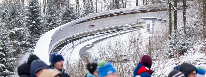 In Winterberg findet nun der Saisonauftakt statt. (Archivbild) - Foto: David Inderlied/dpa