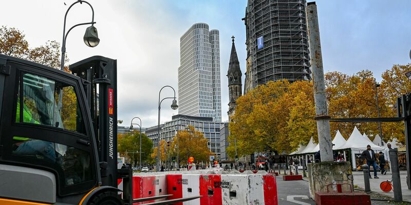 Sorgen vor Anschlägen auf Weihnachtsmärkten beschäftigen laut einer Umfrage rund zwei Drittel der Menschen in Deutschland. (Archivbild) - Foto: Jens Kalaene/dpa