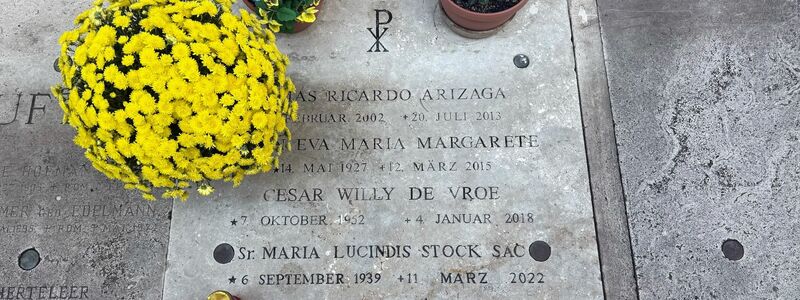 Die Urne ist auf dem Friedhof Campo Santo Teutonico bestattet. - Foto: Christoph Sator/dpa