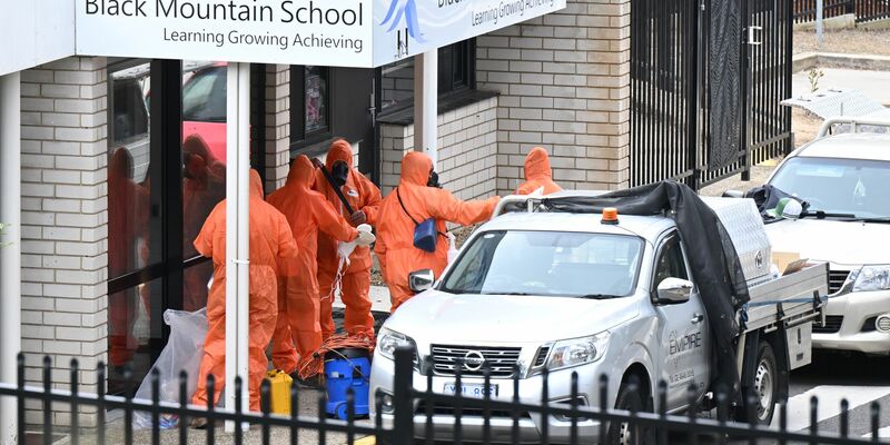 Asbest gilt als sehr gesundheitsschädlich. - Foto: Lukas Coch/AAP/dpa