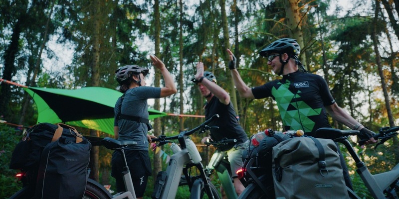 Grenzerfahrung Akku-Management: Kalkhoff zeigt, was 370 km mit dem E-Trekking-Bike bedeuten - Foto: presseportal.de
