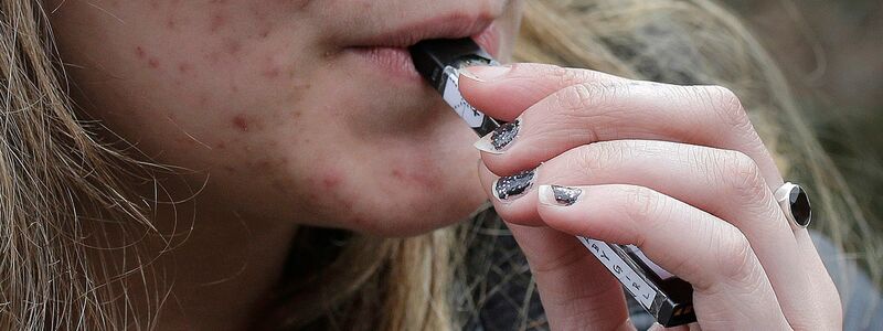 Die WHO sieht Schulen als neue «Frontlinie» im Kampf gegen Nikotin. (Archivbild) - Foto: Steven Senne/AP/dpa