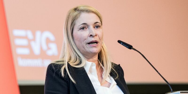 Palla wird Chef-Aufseherin der DB InfraGo (Archivbild). - Foto: Hannes P. Albert/dpa