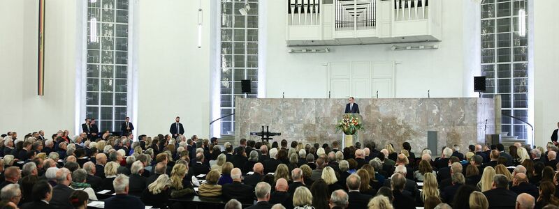 Gedenkfeier für Friedrich von Metzler in der Frankfurter Paulskirche - Foto: Hannes P. Albert/dpa