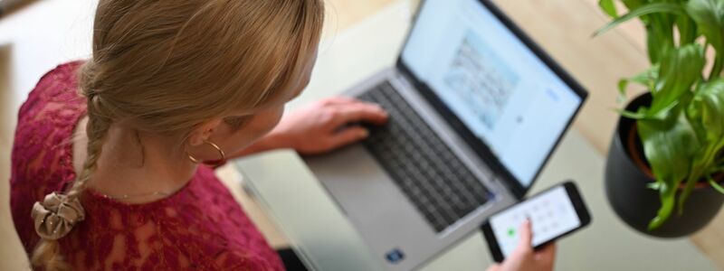 Für zwei Drittel der Generation Z ist finanzielle Unabhängigkeit das wichtigste finanzielle Ziel. (Symbolbild) - Foto: Helena Dolderer/dpa/dpa-tmn