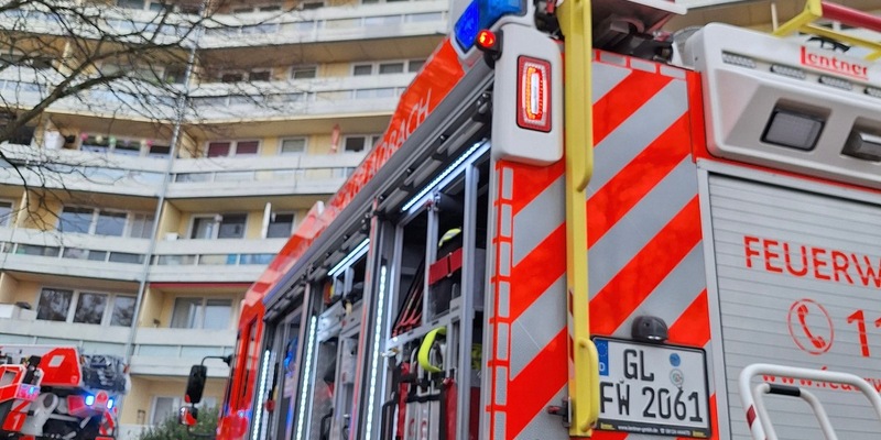 FW-GL: Küchenbrand im Wohnpark Gronau - Feuerwehr setzt Löschmaßnahmen ein - Foto: presseportal.de