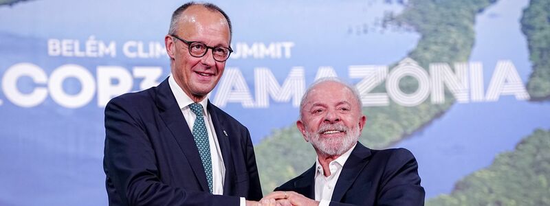 Merz hätte in eine Bar gehen, dort tanzen und die lokale Küche probieren sollen, sagte Lula Richtung Merz. (Archivbild) - Foto: Kay Nietfeld/dpa