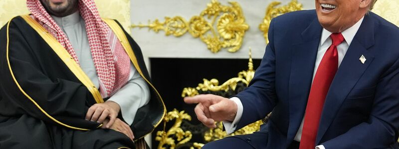 Saudi-Arabiens Kronprinz bekommt einen herzlichen Empfang vom US-Präsidenten im Weißen Haus. - Foto: Evan Vucci/AP/dpa