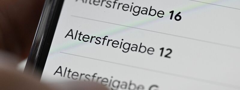 Andere Staaten haben ein Social-Media-Mindestalter bereits beschlossen oder bereiten es vor. (Symbolbild) - Foto: Bernd Weißbrod/dpa