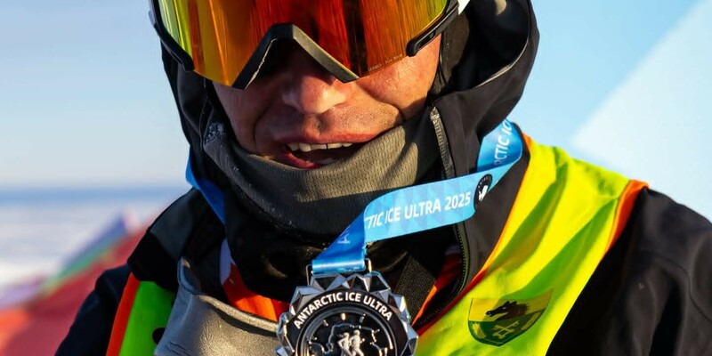 Rainer Predl beim Antarktis Ultra - Foto: Richard Ducker über pressetext.de