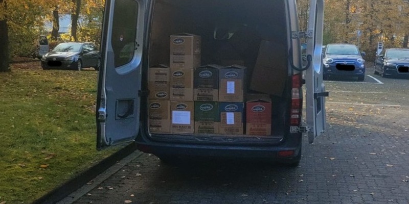 HZA-MS: Kaffeeschmuggel: Zoll entdeckt Kleintransporter in Oeding mit 200 Kilogramm Kaffee Steuerstrafverfahren gegen Mann aus Bremen eingeleitet - Foto: presseportal.de