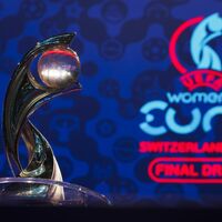 Wo der EM-Pokal 2029 ausgespielt wird, entscheidet sich am 3. Dezember. (Archivbild) - Foto: Valentin Flauraud/KEYSTONE/dpa