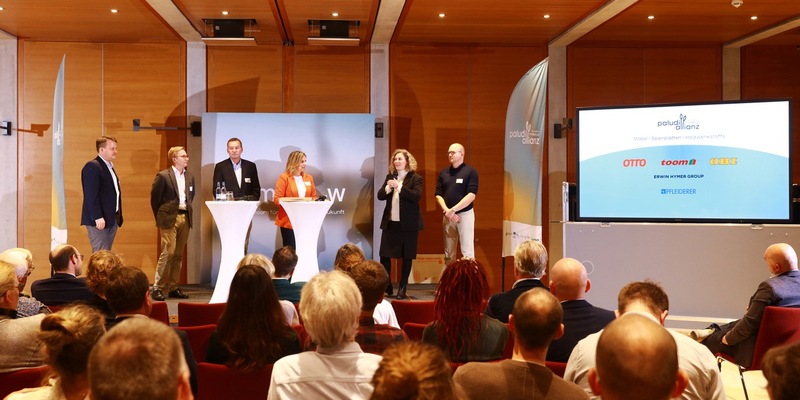 Allianz der Pioniere wächst: Neuer Sektor Möbel, Holzwerkstoffe und Spanplatten für die Produktentwicklung mit Paludikultur gewonnen - Foto: presseportal.de