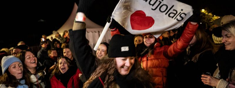 Der Weinkonsum in Frankreich sinkt, die Begeisterung für den Beaujolais aber ist ungebrochen. - Foto: Arnaud Finistre/AFP/dpa