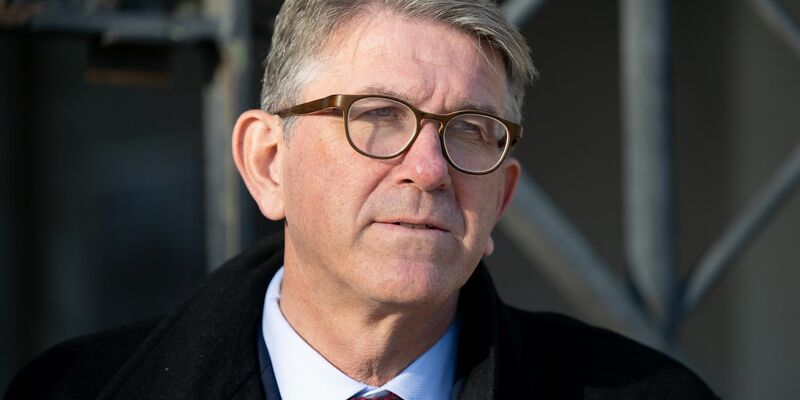 Kulturstaatsminister Weimer ist wegen seiner früheren Verlegertätigkeit unter  Druck. (Archivbild) - Foto: Sven Hoppe/dpa