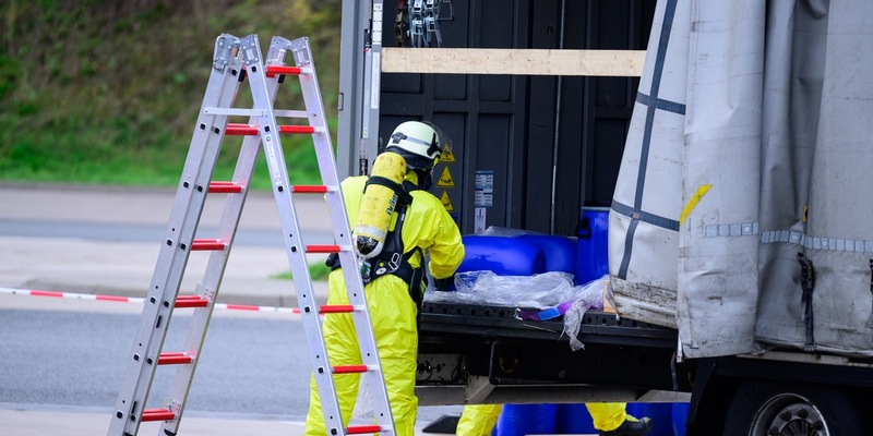 POL-LG: Viele Lkw und Busse haben Mängel - Ergebnis der Schwerpunktkontrolle auf der A7 bei Soltau - Foto: presseportal.de