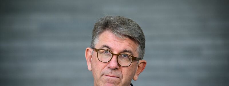 Die Übertragung von Weimers Geschäftsanteilen soll bis Jahresende vollzogen sein. (Archivbild) - Foto: Bernd von Jutrczenka/dpa