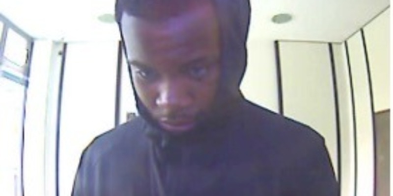 POL-SL: Nach Betrugsstraftat in Saarbrücken / Polizei fahndet mit Überwachungsaufnahmen aus Bochum nach Tatverdächtigem - Foto: presseportal.de